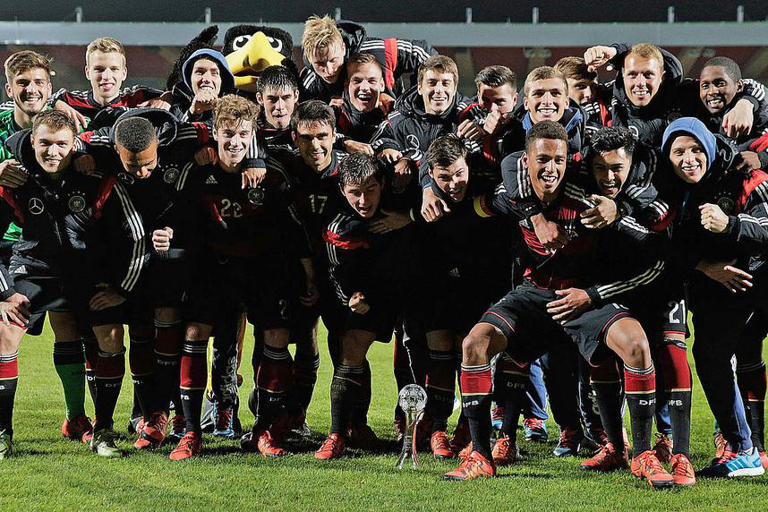 u20 dfb u20 dfb