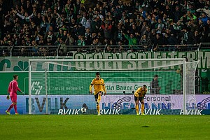 Nach 38 Minuten erhöhen die Gastgeber auf 2:0.