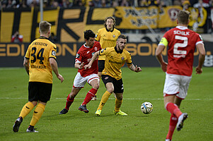 Fabian Holthaus debütierte in der Startelf.