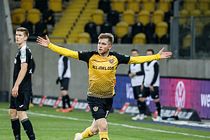 Patrick Weihrauch bringt Dynamo erneut nach vorne. | Foto: Steffen Kuttner
