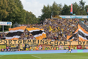 24. September 2017: Dynamo-Fans in Darmstadt | Foto: Steffen Kuttner