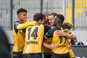 Großer Jubel nach dem Führungstreffer durch Yannick Stark. | Foto: Dennis Hetzschold
