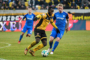 Erich Berko im Duell gegen Philipp Ochs.