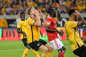 Marco Hartmann und Dario Dumic nach einer verpassten Chance
