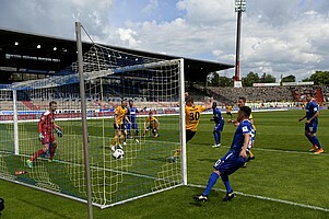 Jannik Müller erzielt das 1:1.