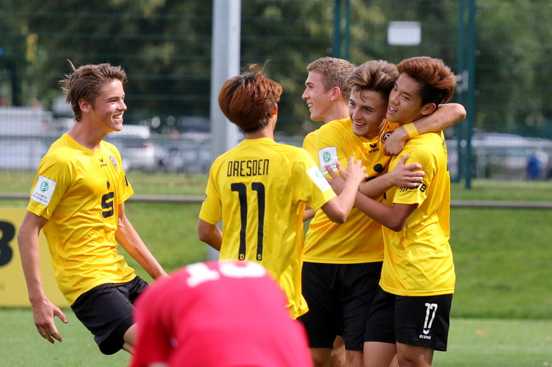 U17 holt Punkt gegen Werder Bremen