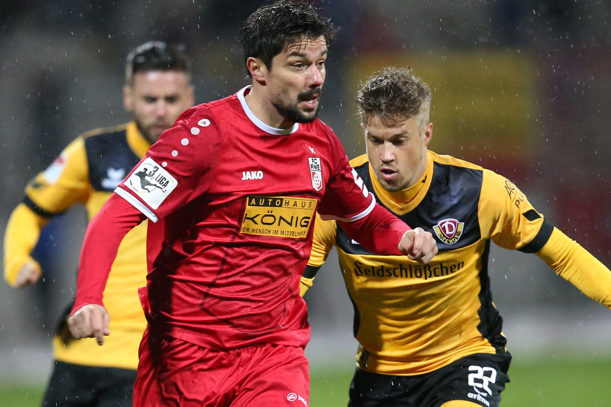 Dynamo Siegt Im Benefizspiel Gegen Erfurt