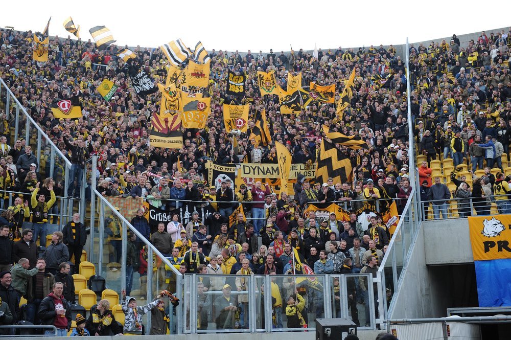 Vorverkauf Fur Paderborn Heim Und Kiel Auswarts