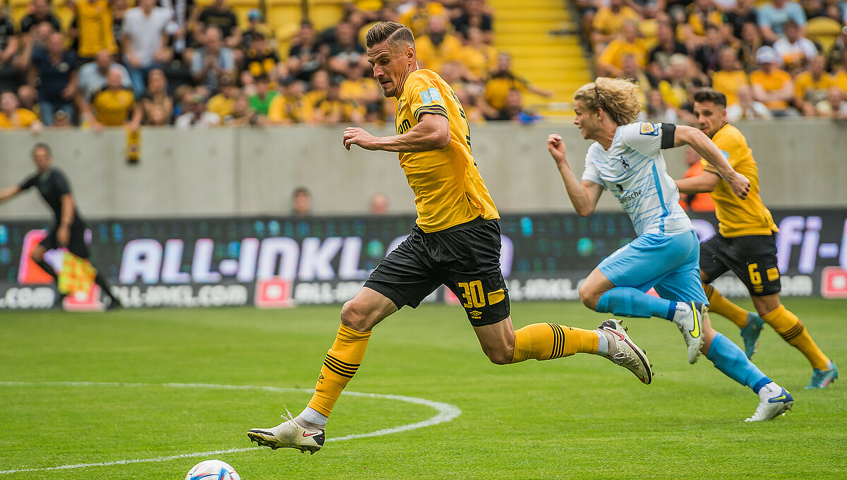 SG Dynamo Dresden vs. 1860 München - Rudolf-Harbig-Stadion