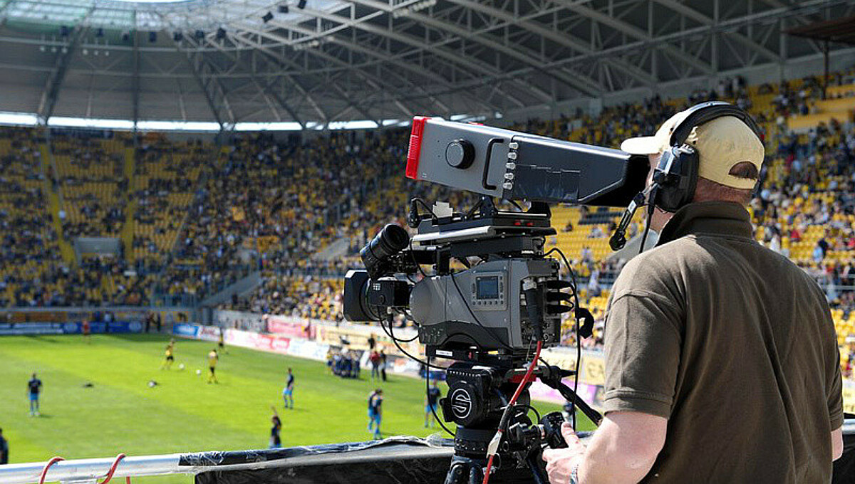 Dynamo gegen Halle live im MDR Sportgemeinschaft Dynamo Dresden